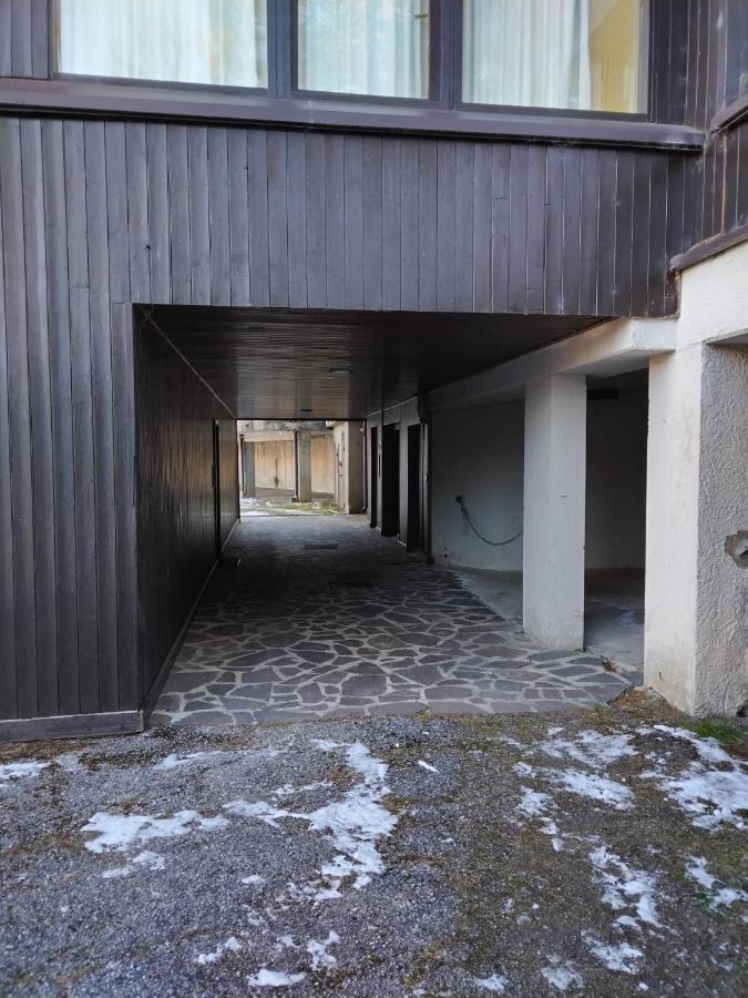 Appartamento Incantevole Immerso Nella Neve 马里尔伊瓦 外观 照片